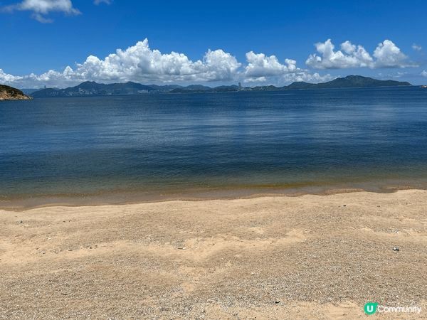 長洲東灣沙灘靚景，藍天白雲，一望無際，同三五知己係露台傾計，...