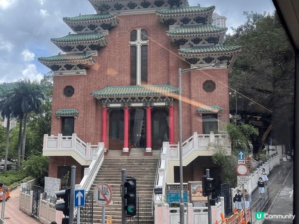 銅鑼灣聖瑪利亞堂，以前有一間幼稚園，而且是一間中式外觀的特色...