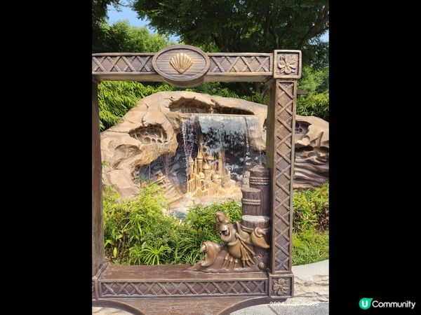 香港迪士尼樂園的建築物，給女孩一個公主夢?????♂?