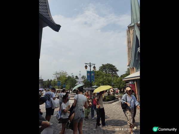 香港迪士尼樂園的建築物，給女孩一個公主夢?????♂?