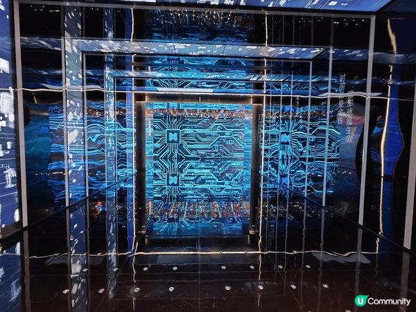 深圳華強北，科技熱點，一定要去華強北博物館行一下，地方細細，...