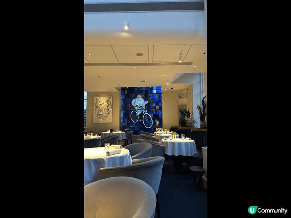 5年後重遊倫敦，地點依舊，人物事早已改變。閑逛泰晤士河河畔，...