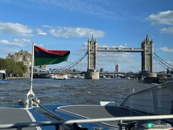 5年後重遊倫敦，地點依舊，人物事早已改變。閑逛泰晤士河河畔，...