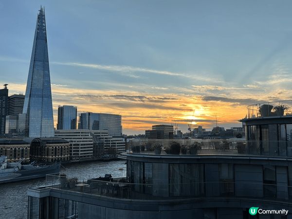 5年後重遊倫敦，地點依舊，人物事早已改變。閑逛泰晤士河河畔，...