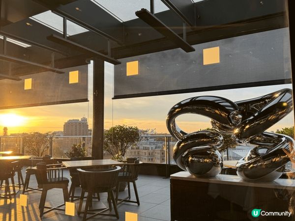 5年後重遊倫敦，地點依舊，人物事早已改變。閑逛泰晤士河河畔，...