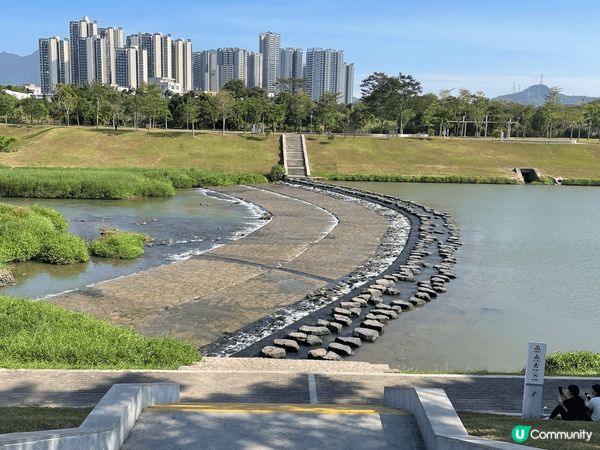 位於深圳之坪山湖公園，週末適合與小朋友一起消閒