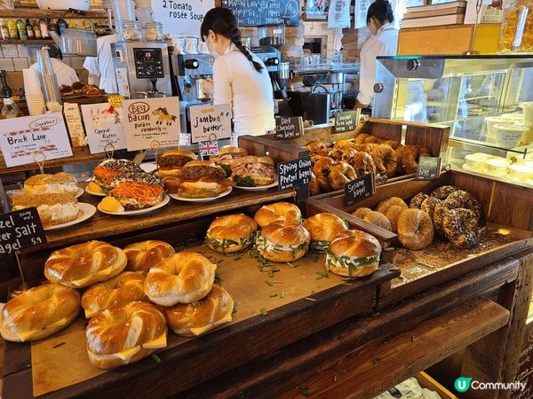 London Bagel Meseum 位於首爾，我去的是安...