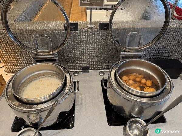 上星期去咗荃灣西如心酒店staycation，朝早嘆咗個自助...