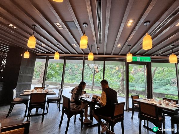 台北故宮晶華酒店，位於故宮博物院旁邊，餐點造型模仿故宮的藝術...