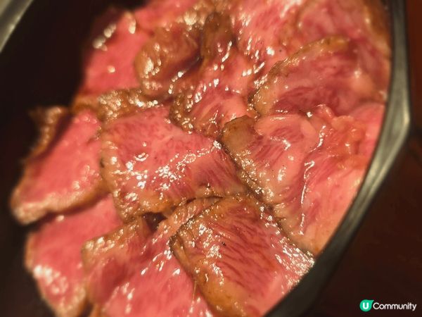 名古屋出名和牛燒肉moumoutei,和牛係越好食，好腍幾乎...