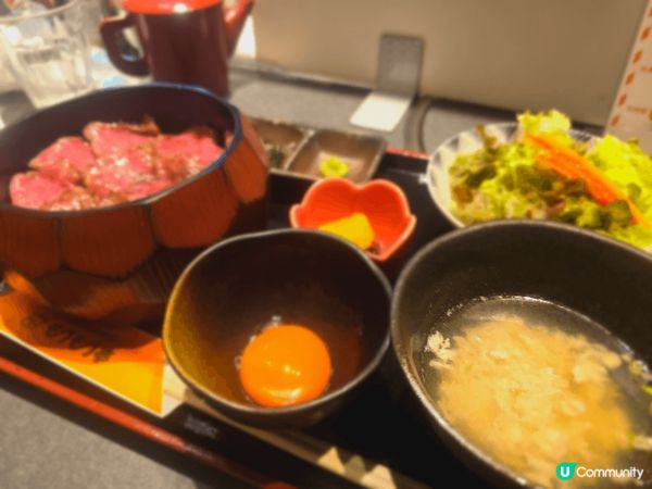 名古屋出名和牛燒肉moumoutei,和牛係越好食，好腍幾乎...