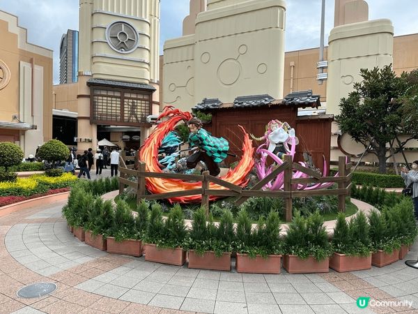 去大板環球影城，玩炭冶朗機動遊戲，兼且買了炭冶朗爆谷。