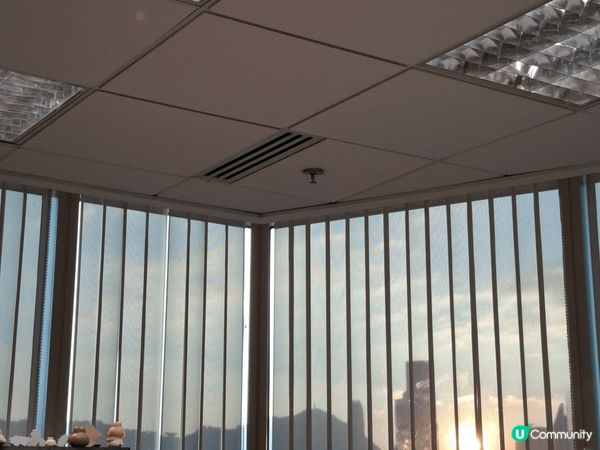 紅磡海濱。。。每日既日落，面對住一個無迪大海濱，打卡一流