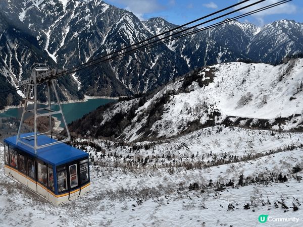 立山黑部之旅，雪山美景很驚艷，山上有太陽也不冷