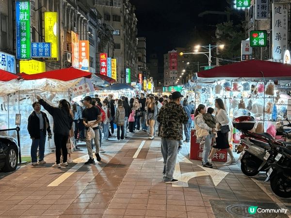 11月飛左去台北一轉, 行程當然唔少得九份、十份同夜市啦! ...