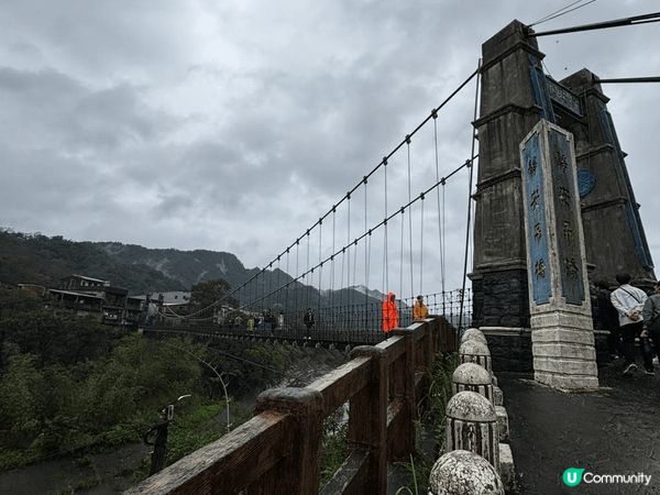 11月飛左去台北一轉, 行程當然唔少得九份、十份同夜市啦! ...