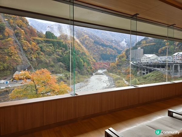 第1張去左宇奈月溫泉站打卡，之後去左溫泉酒店出面個風景好靚，...