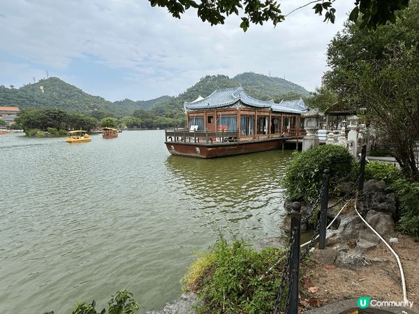 圓明新園又大又靚，絕對適合一家大細去玩。