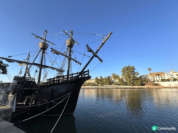 佢幫我是一個很多歷史延續的地方，很多建築物都保留着古代藝術的...