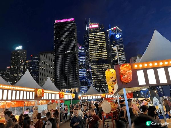 香港美酒佳餚,因為有現場bank唱歌
