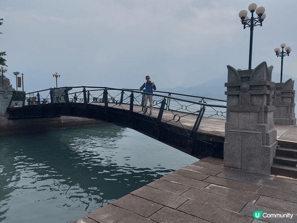 這次台灣之旅十分好玩。遠離台北，走到郊區，睇美麗海岸線和山景...