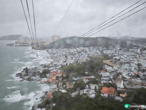 這裡是富國島,是一個比香港更細的地方, 但它有全世界最長的纜...