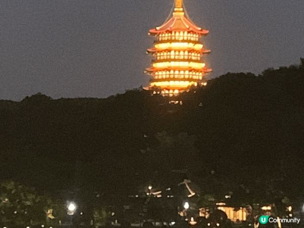 推薦前往西湖旅遊的原因有很多，以下是一些主要的理由，讓你不容...