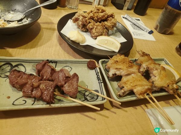 日本料理豐富多元，呈現獨特的美學與文化內涵。無論是精緻的甜品...