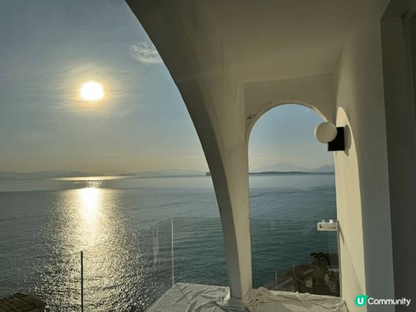 深圳休閒希臘風民宿，落日飛馳聽歌看海之選。