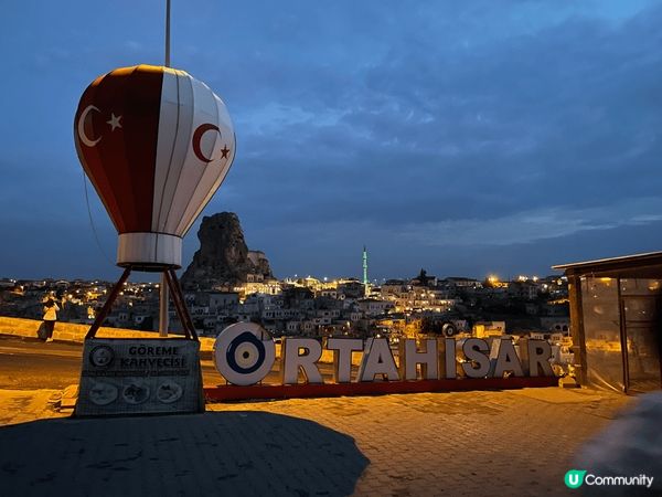 到土耳其必玩行程，乘坐熱氣球看日出，感受大自然的力量與美