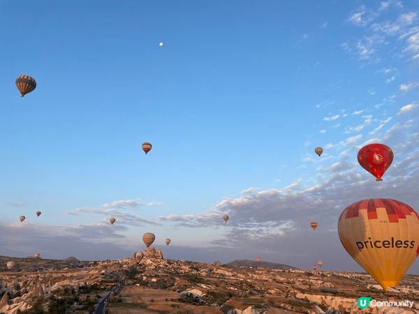 到土耳其必玩行程，乘坐熱氣球看日出，感受大自然的力量與美