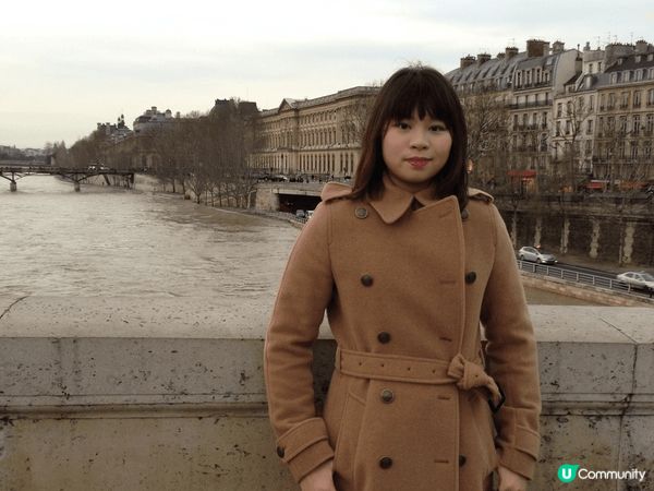 某一年我去咗歐洲渡過左一個好難忘嘅聖誕節! 第一站去左意大利...