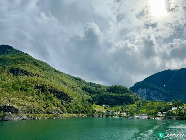 由昔日漁港Bryggen出發到欣賞世界文化遺產之一Nærøy...