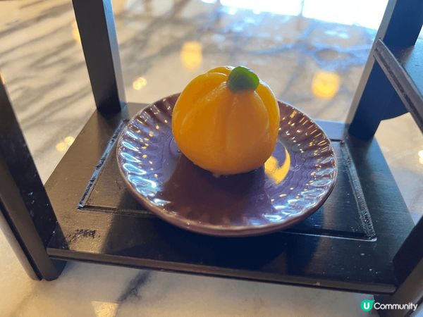 台北故宮晶華酒店鄰近故宮博物院，最具特色的菜餚是仿造故宮珍寶...