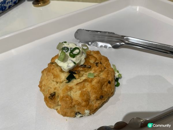 呢幾張相係我之前去首爾旅行影的 嗰度既cafe 好多位座 唔...