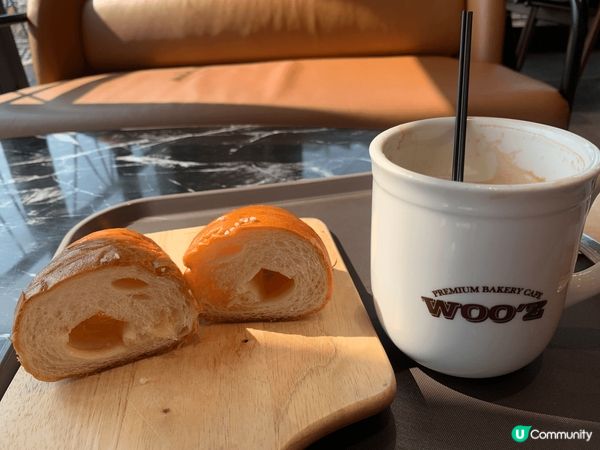 呢幾張相係我之前去首爾旅行影的 嗰度既cafe 好多位座 唔...