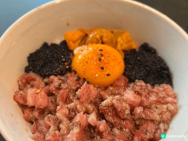 今日一次過試左牛肉刺身、生牛肉多士同真理丼。