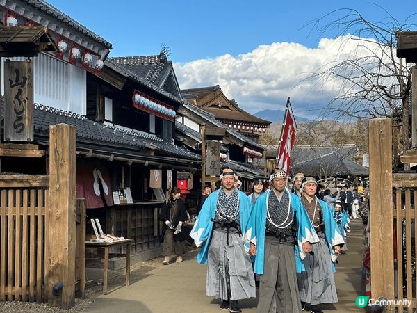 快到聖誕節，來日本日光江戶村，體驗江戶時代風情🇯🇵。江戶村內...