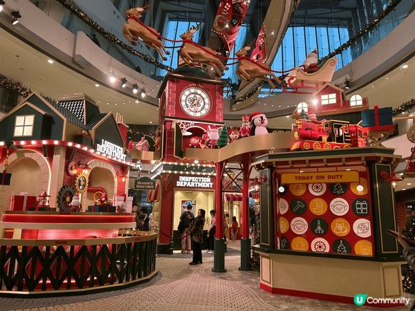 聖誕打卡好去處，有西九文化區、IFC、太古廣場。好有聖誕氣氛...