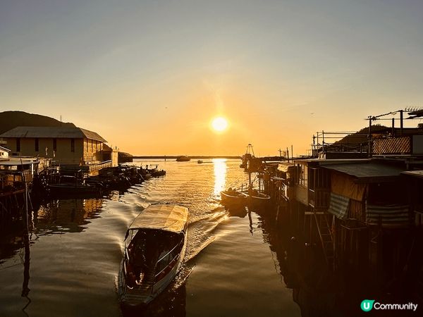 🐬大澳水鄉 - 一個非常有香港特色值得去欣賞的地方，亦是一個...