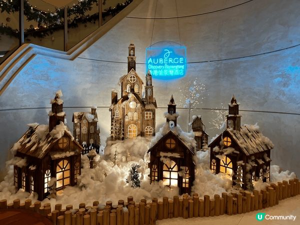 愉景灣酒店係一個結合自然美景與豪華住宿的度假酒店。酒店四周環...