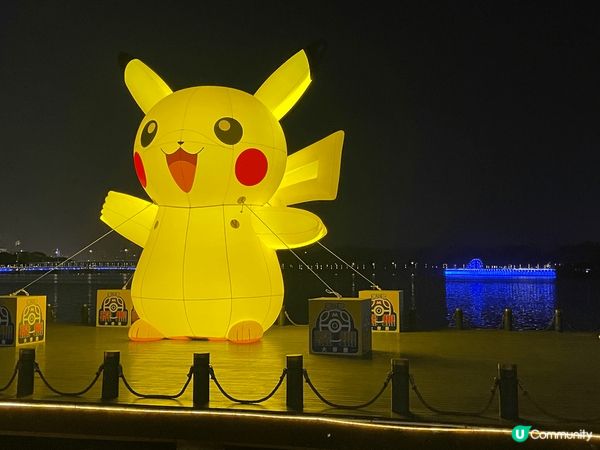 深圳灣人才公園有超大卡比獸，以及比加超等卡通人物可供打卡。