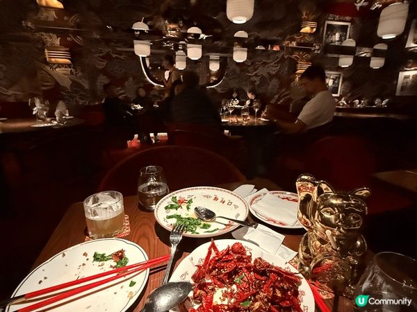 驚喜的精緻粵菜，當天帶外國朋友仔去慶祝生日，朋友仔超級滿意，...