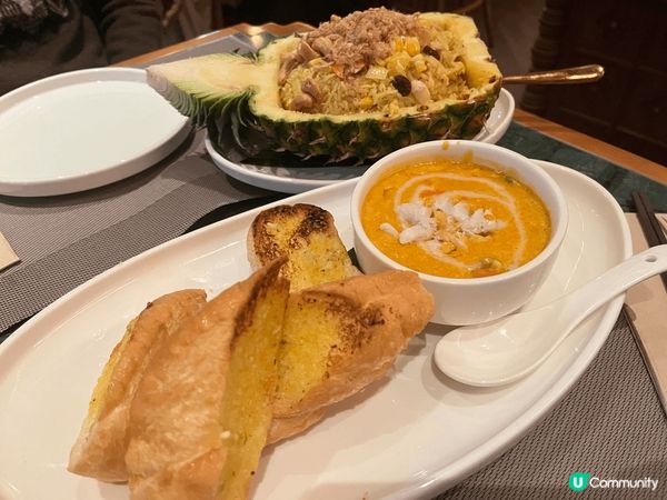 這間餐廳雖然有偏歐洲風格，但其實是一家融合了越南和泰國菜式的...