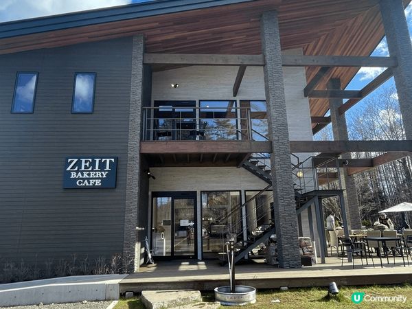 12月5號出發、東京快閃五天「富士山」選左在山中湖住宿、屋前...