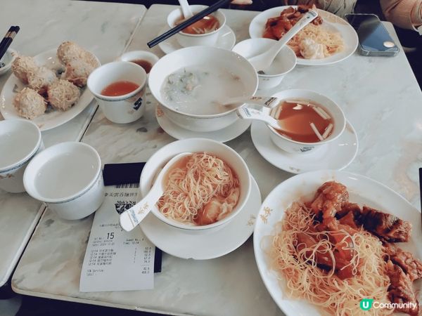 尖沙咀節日好去處～～半島外牆Chanel 裝飾，海港城外面聖...