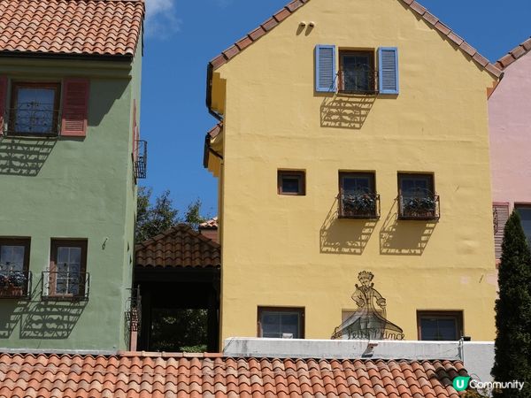 小法國村位於韓國加平郡，從首爾市中心出發約一小時，沿著美麗的...