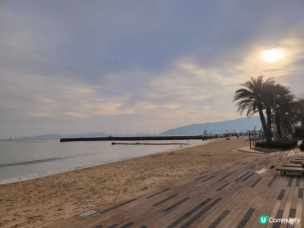 一個大梅沙的酒店渡過今年的聖誕節，有氣氛的西餐廳加上配套的私...