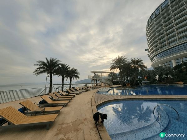 一個大梅沙的酒店渡過今年的聖誕節，有氣氛的西餐廳加上配套的私...