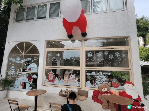 一個大梅沙的酒店渡過今年的聖誕節，有氣氛的西餐廳加上配套的私...